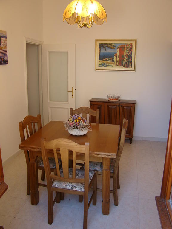 Appartamenti Villa Chiara Imperia Oda fotoğraf